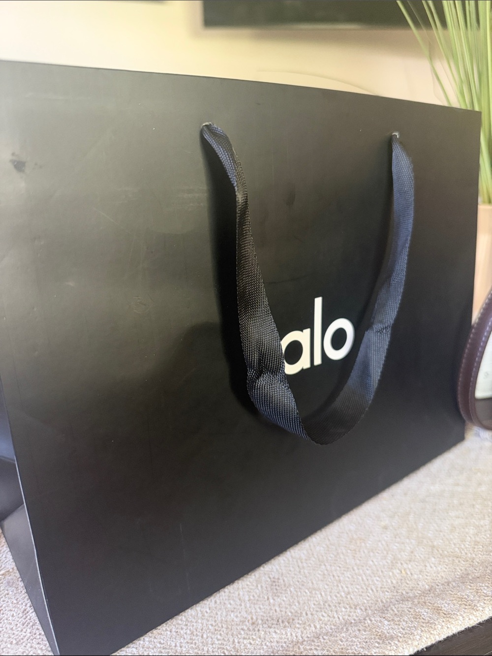 ALO Yoga shopping bag